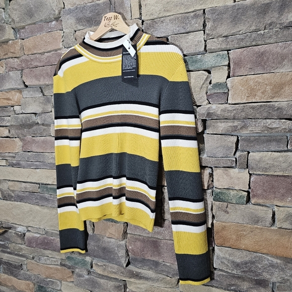 Silvian Heach Yellow Green mock neck striped sweater Large NWT - Picture 3 of 8